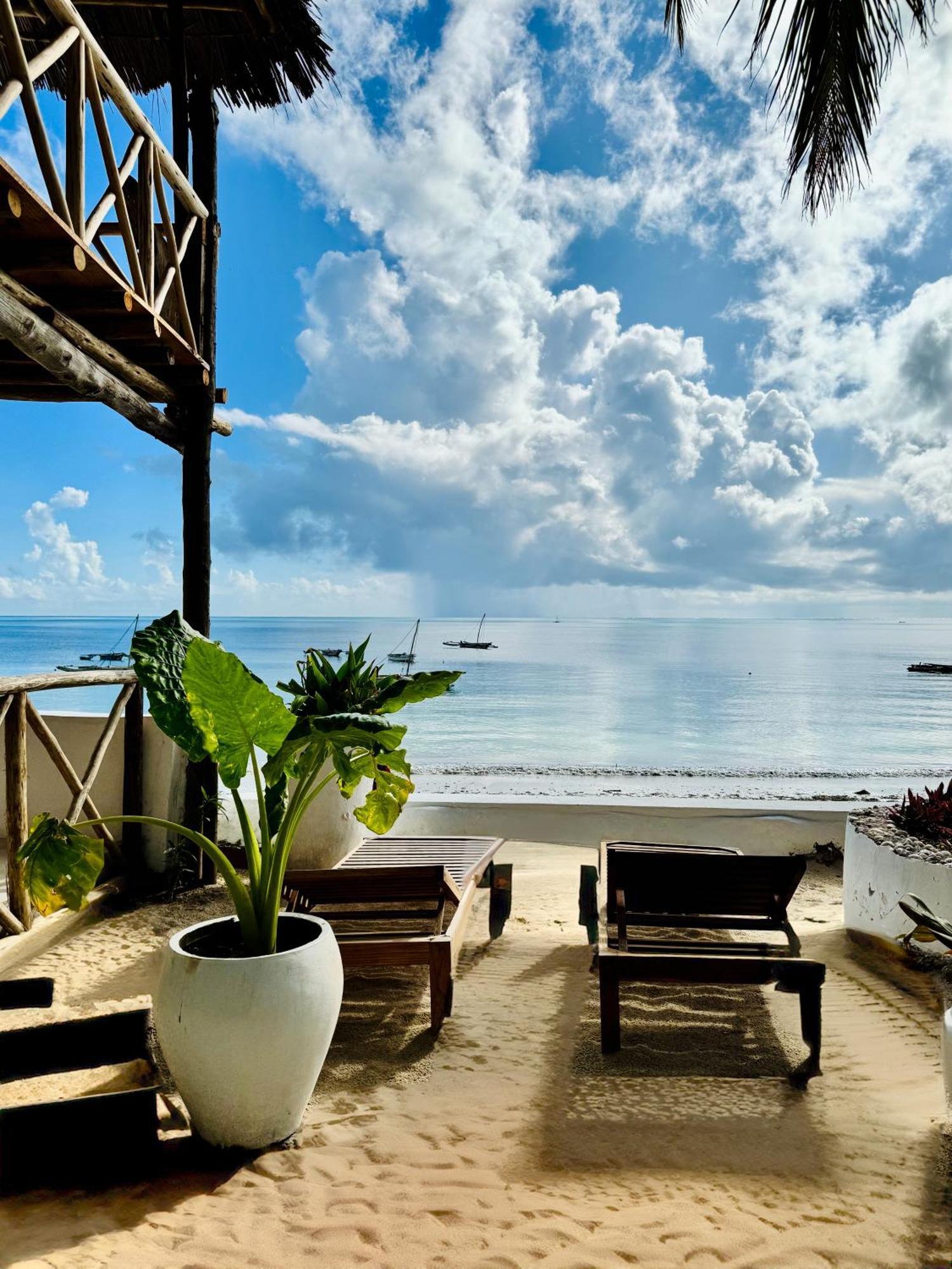 Mango Beach House Джамбиани Екстериор снимка