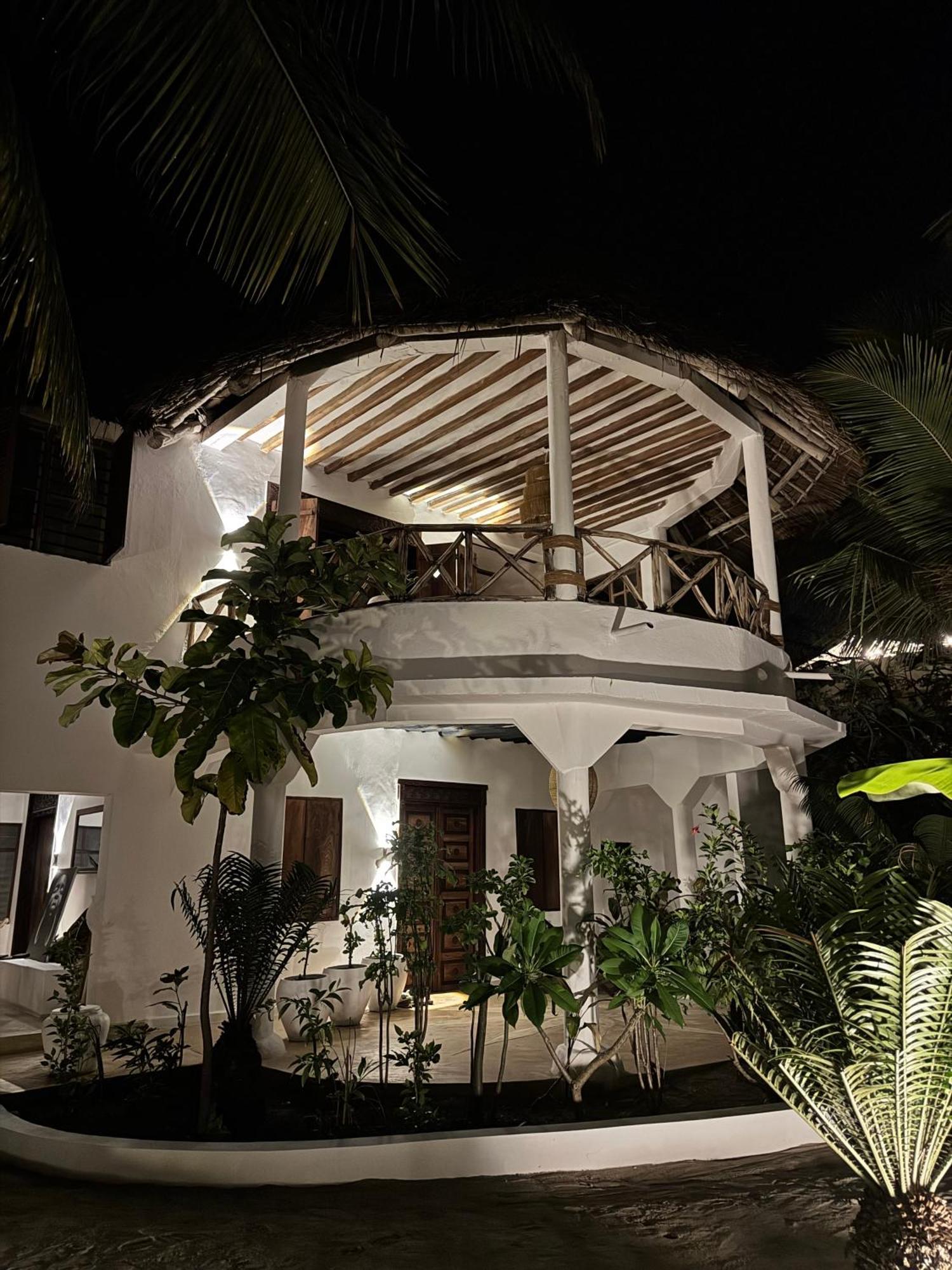 Mango Beach House Джамбиани Екстериор снимка