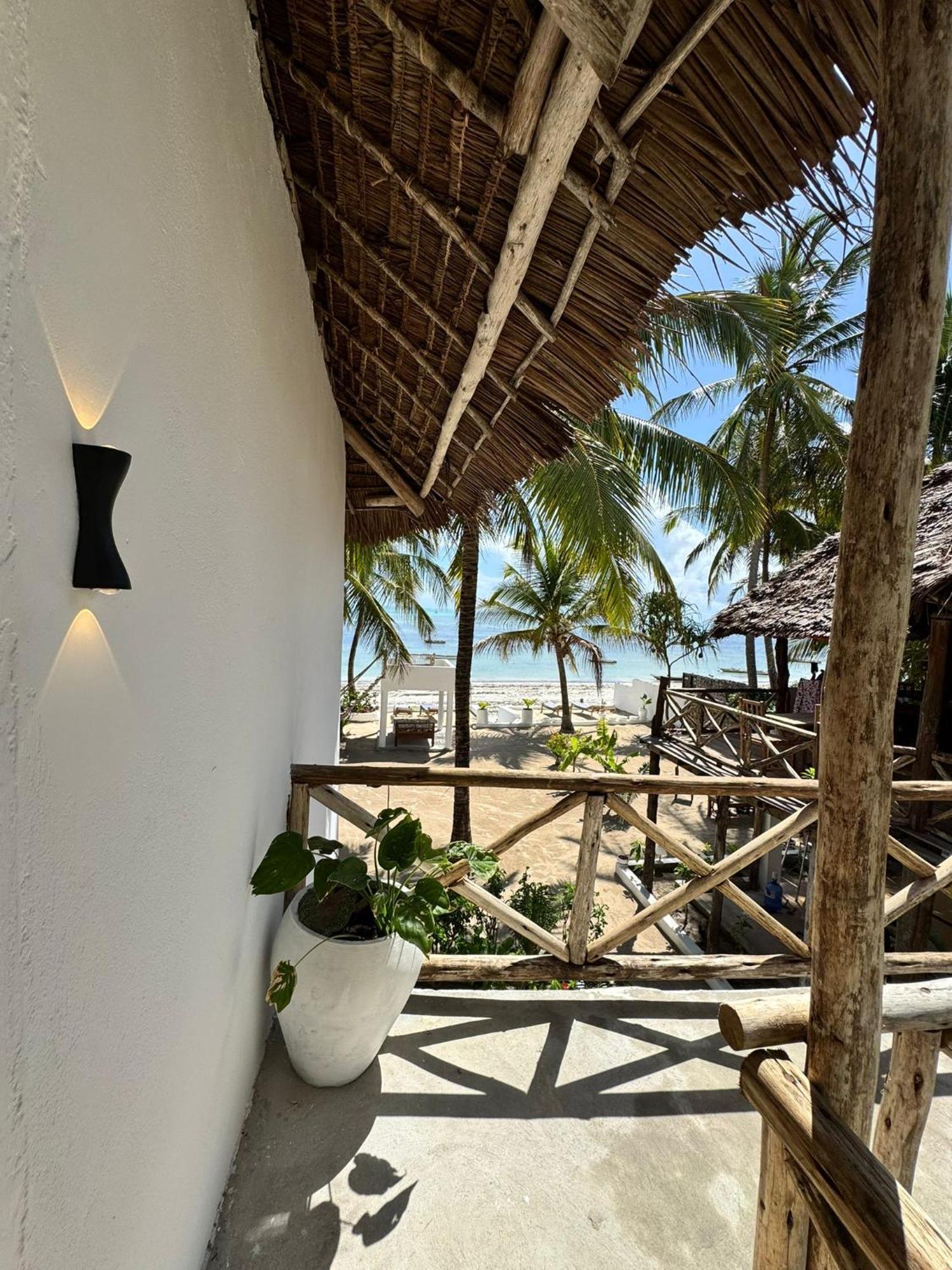 Mango Beach House Джамбиани Екстериор снимка