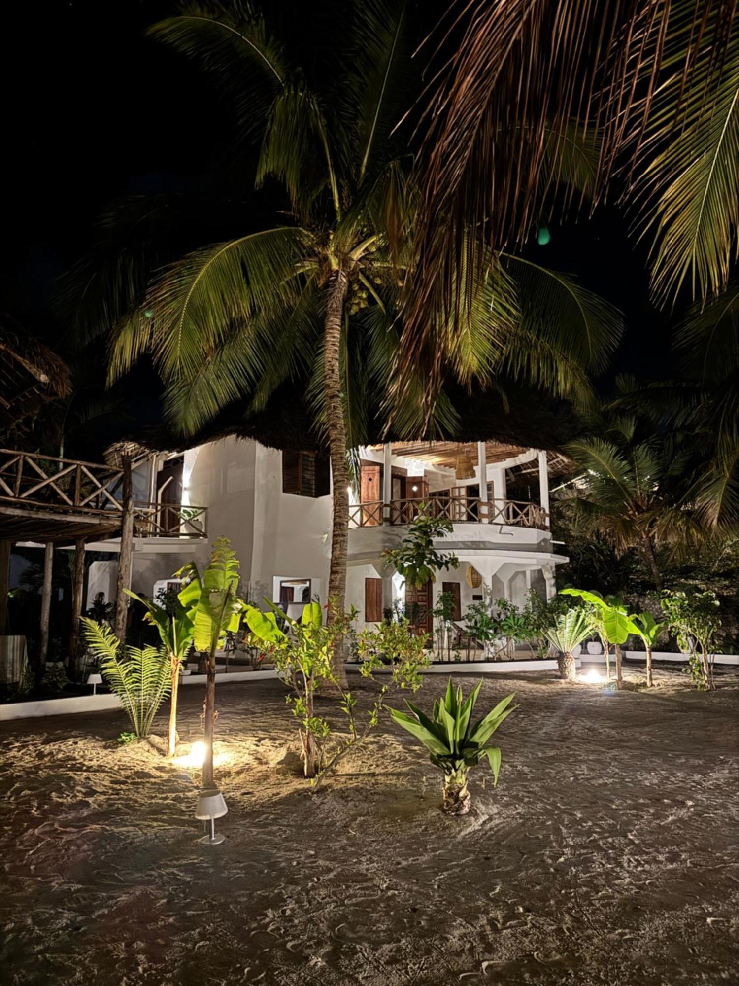 Mango Beach House Джамбиани Екстериор снимка