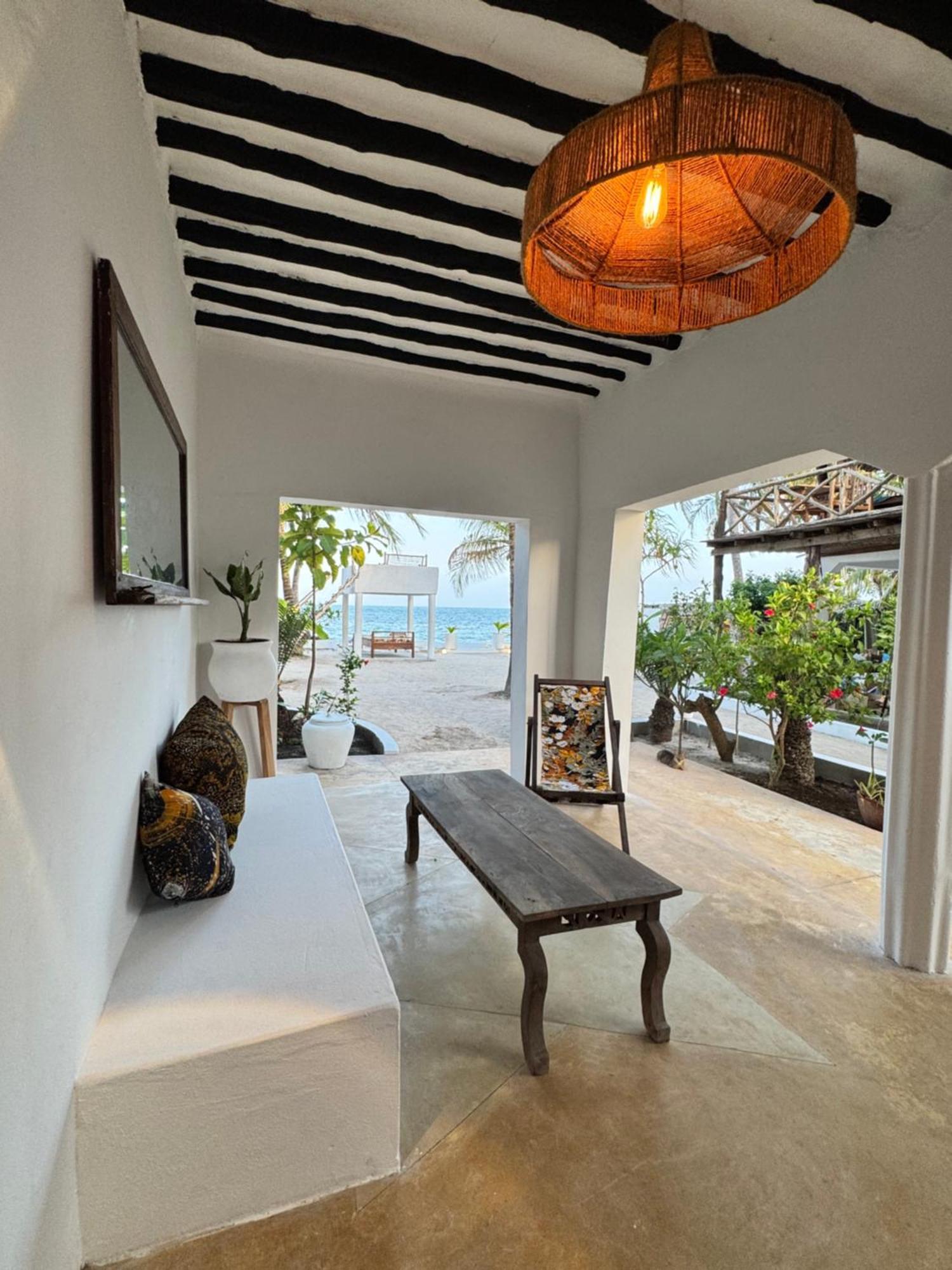 Mango Beach House Джамбиани Екстериор снимка