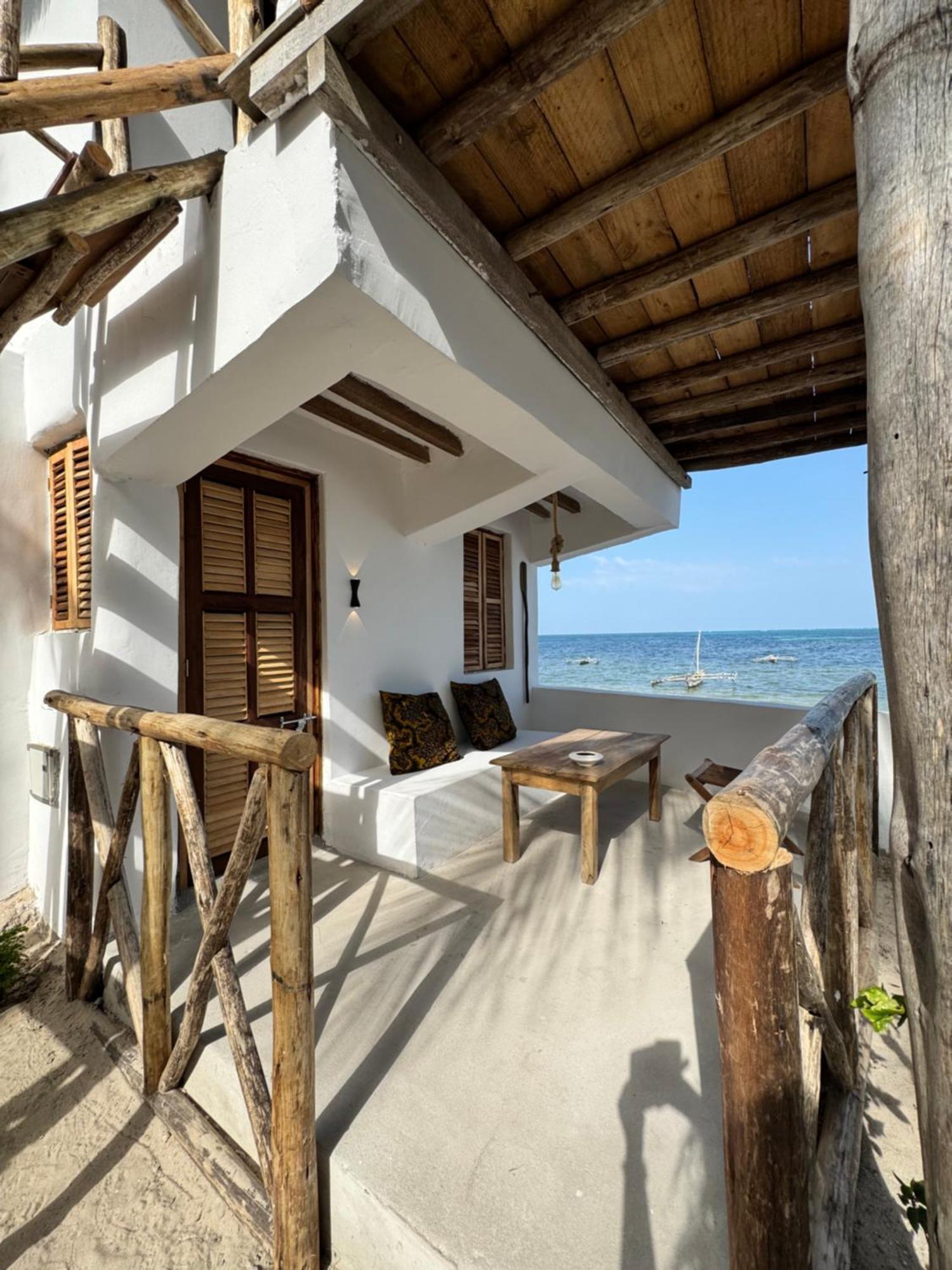 Mango Beach House Джамбиани Екстериор снимка