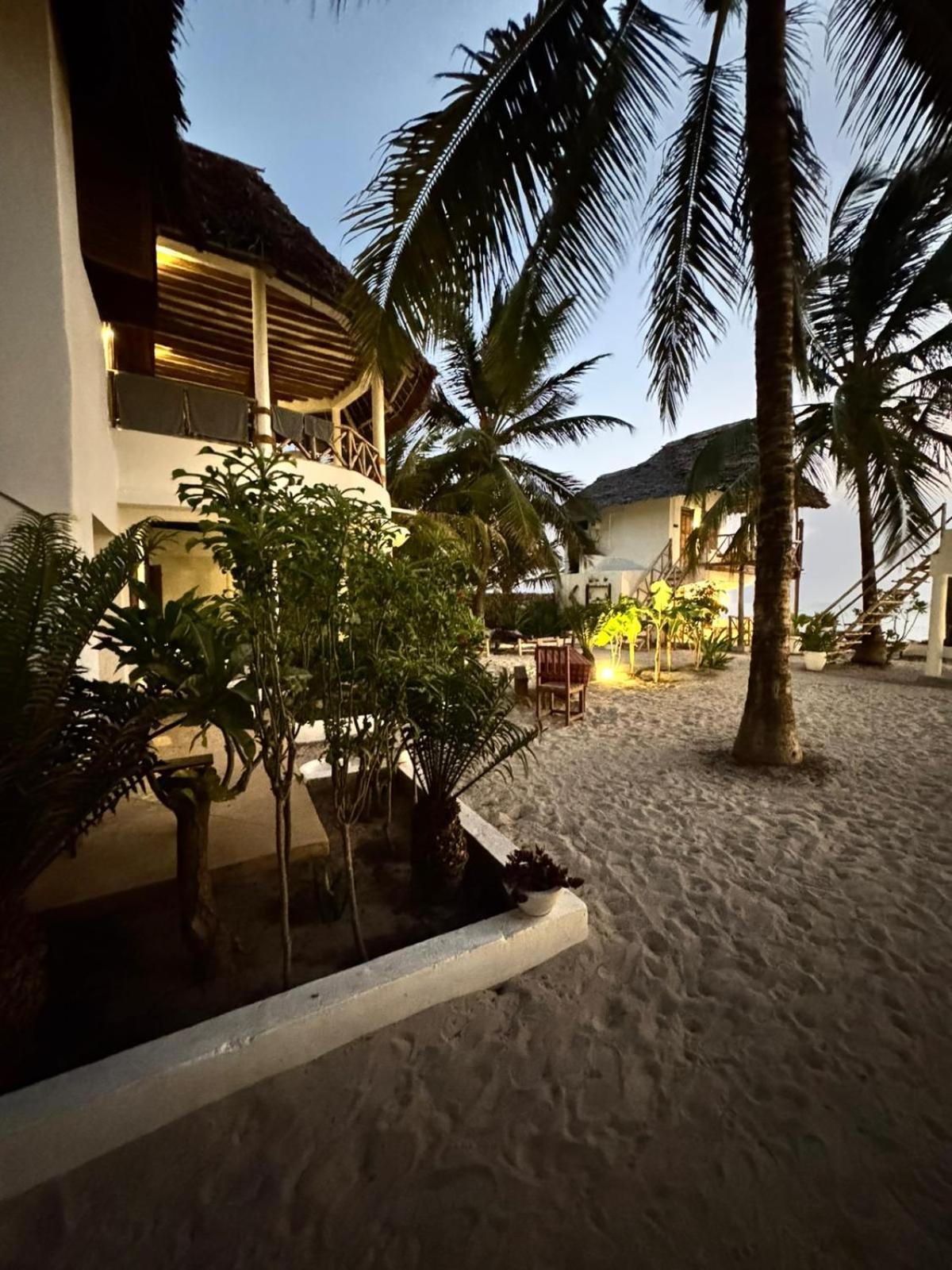 Mango Beach House Джамбиани Екстериор снимка